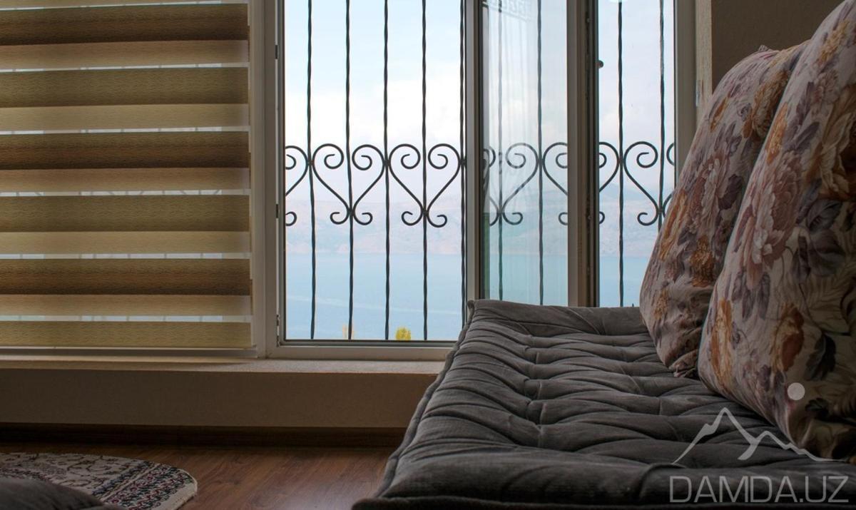 B&B Lake House Hotel Yusufkhona Exterior foto